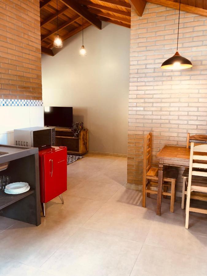 Vila Calavi Apartment Sao Bento do Sapucai Ngoại thất bức ảnh